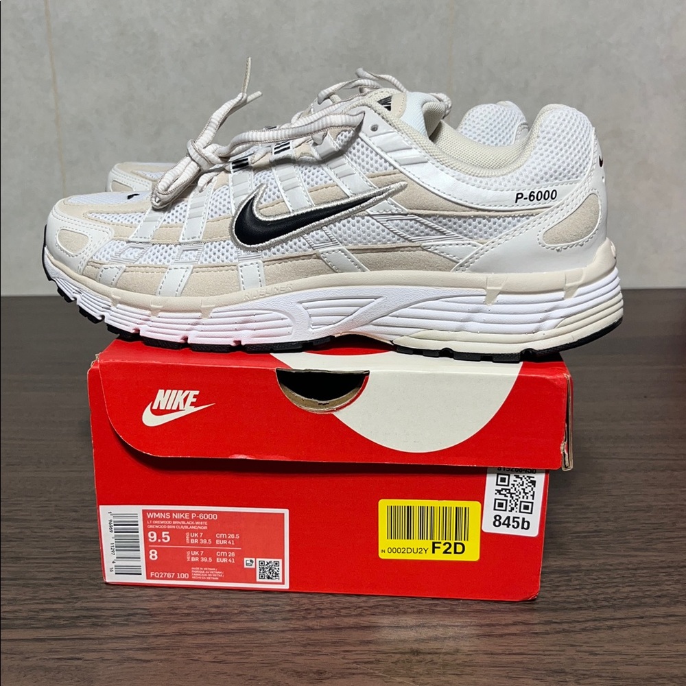 Nike women’s p-6000 NWB size 9.5 Lt orewood brown great neutral shoe mens8 NEW